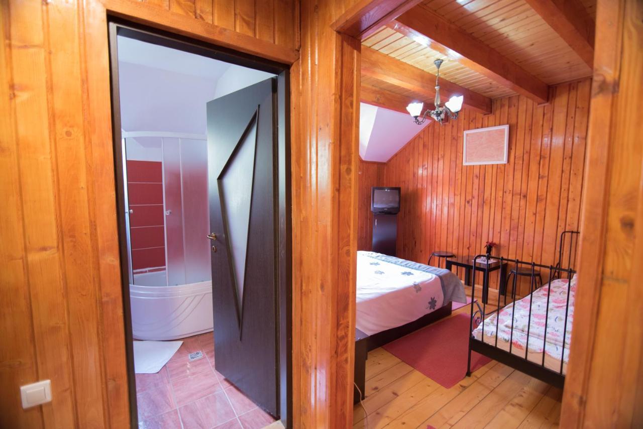 Вилла Casa Domneasca Байя-де-Фьер Экстерьер фото